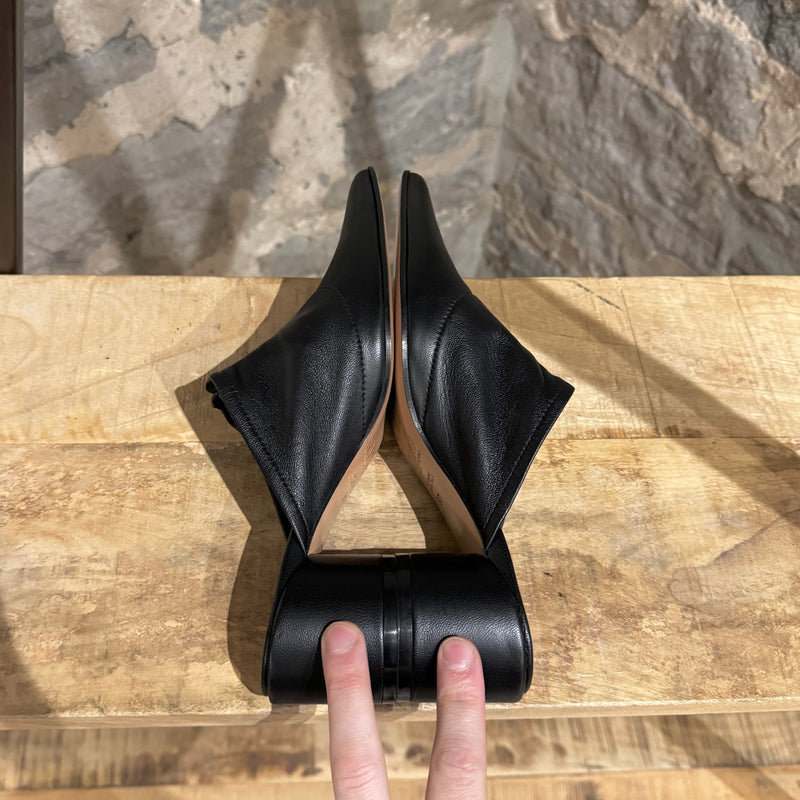 MM6 Black Leather Heeled Pointy Mules
