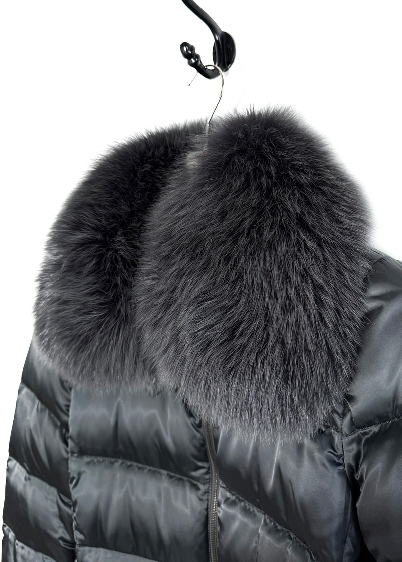 Manteau en duvet gris Prada Lina Rossa avec bordure en fourrure de renard teintée