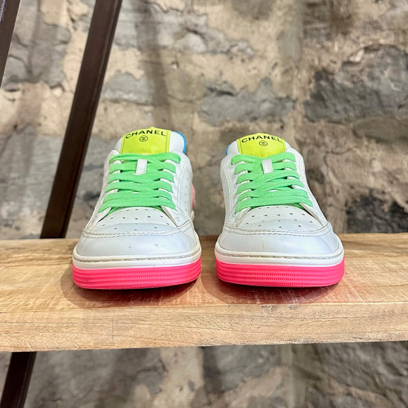 Chanel 2020 White Pink Fluo Logo Embroidered Low-top Sneakers