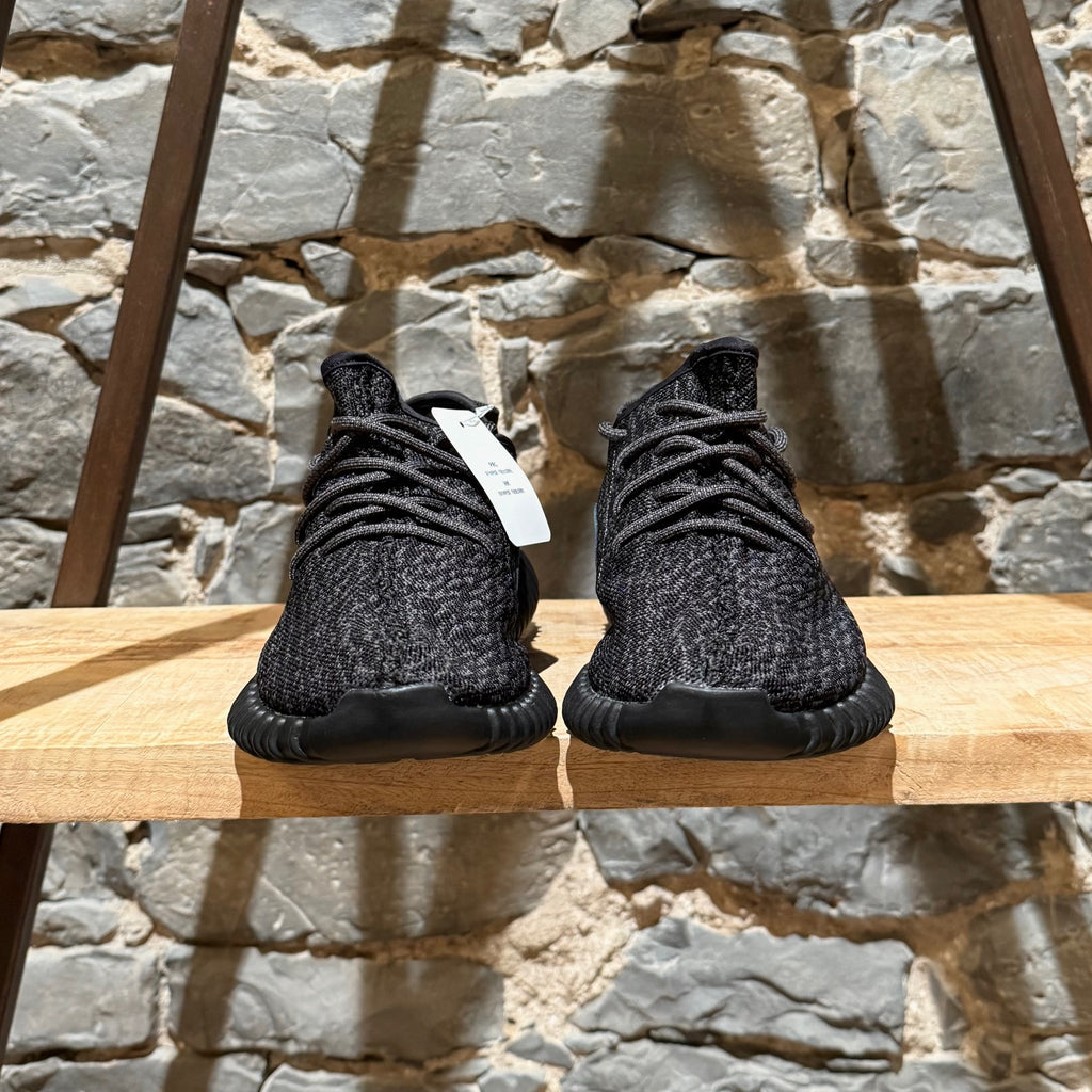 Front of Adidas YEEZY Boost 350 2015 Pirate Black Low-top Sneakers