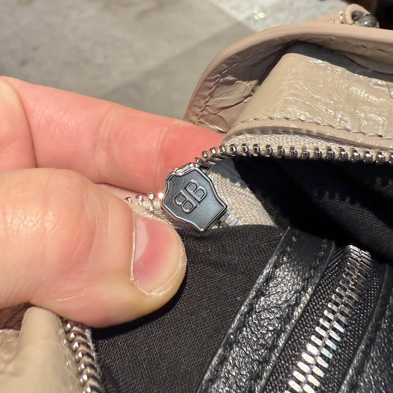 Balenciaga 2024 Beige Arena Leather Medium Le City Bag