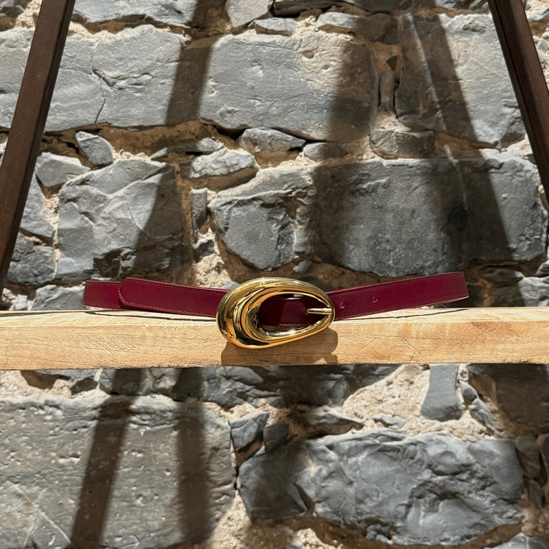 Main photo of Bottega Veneta Burgundy Leather Gold Drop Buckle Thin Belt