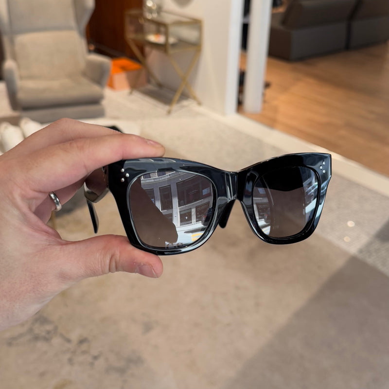Side front view of Celine CL40041N Black Gradient Cateye Sunglasses