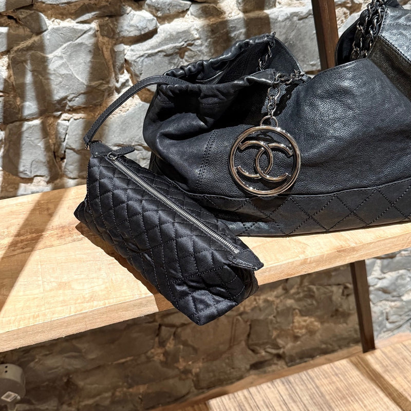 Chanel 2006-2008 Black CC Charm Quilted Coco Cabas Hobo Bag