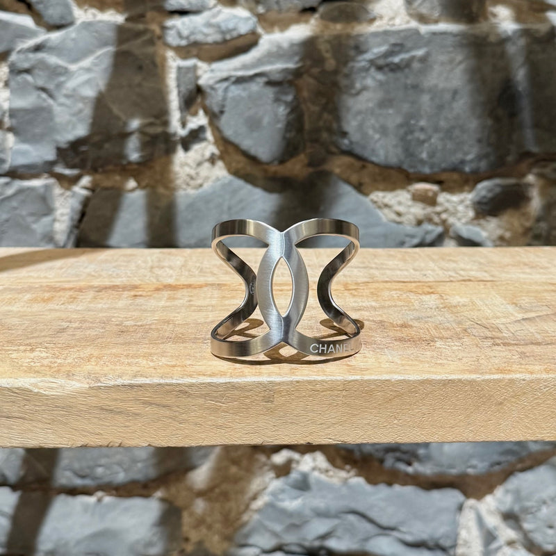 Front view of Chanel 2017 Palladium Plated Interlocking CC Cuff Bracelet