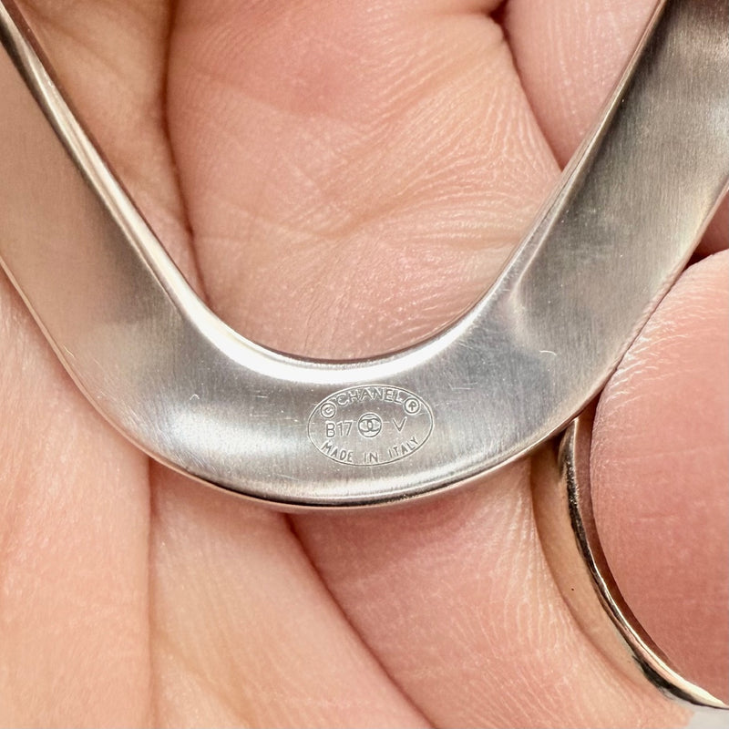 engraved branding of Chanel 2017 Palladium Plated Interlocking CC Cuff Bracelet