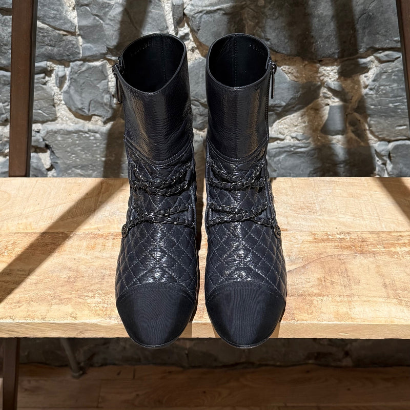 Chanel 2018 Grey Leather Chain Accent CC Logo Flat Ankle Boots