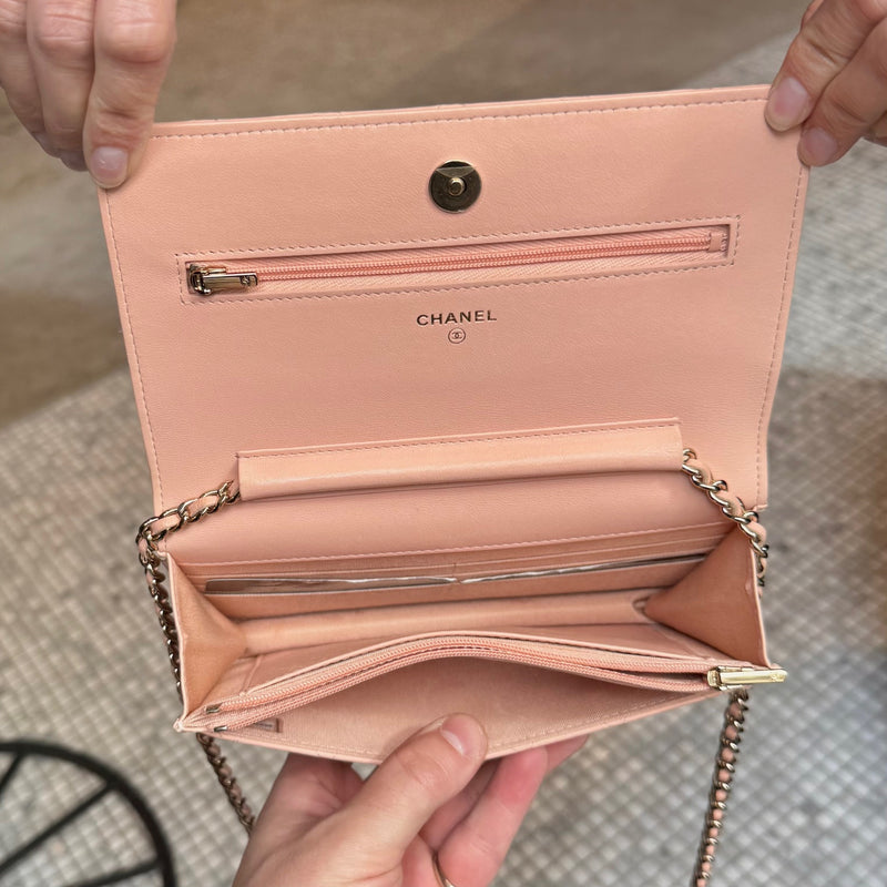 Interior of Chanel 2021 Pink Lambskin Quilted CC Classic Wallet On Chain