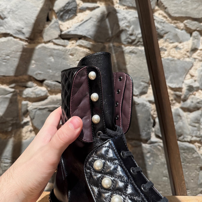 Closure of Chanel Back Glossy Pearl Chain Embellished Combat Boots