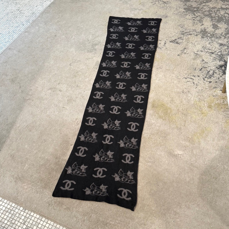 Chanel Black Grey CC Camelia Intersia Rectangular Cashmere Scarf