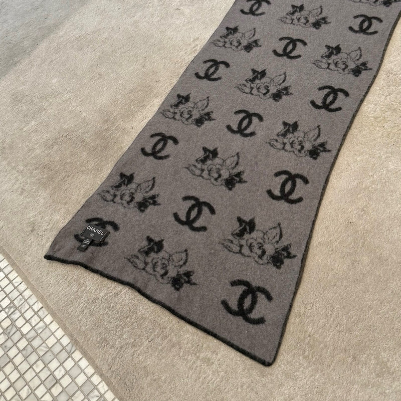 Chanel Black Grey CC Camelia Intersia Rectangular Cashmere Scarf