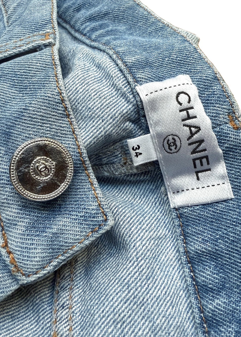 Brand and size labels of Chanel 2022 Blue Quilted Pattern High Waisted Jeans