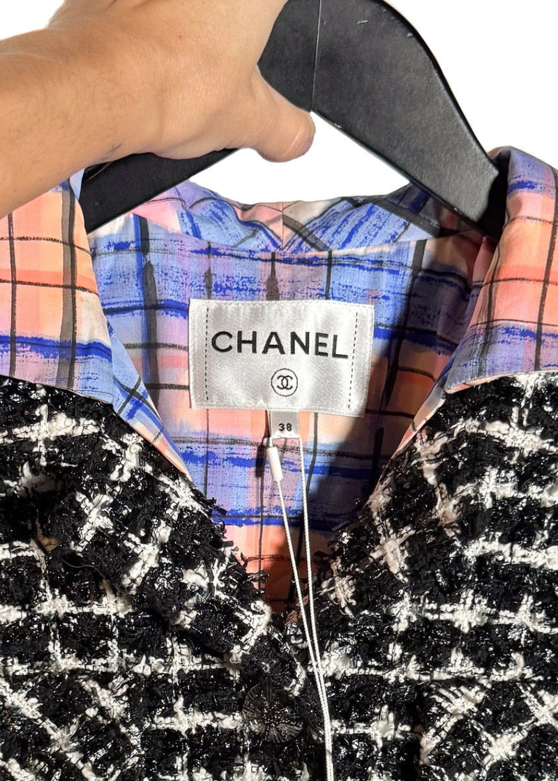 Collar area of Chanel SS20 Runway Black White Tweed Pink Accent Coat