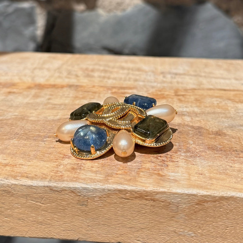 Chanel Vintage 97A CC Gripoix Byzantine Gold-tone Brooch