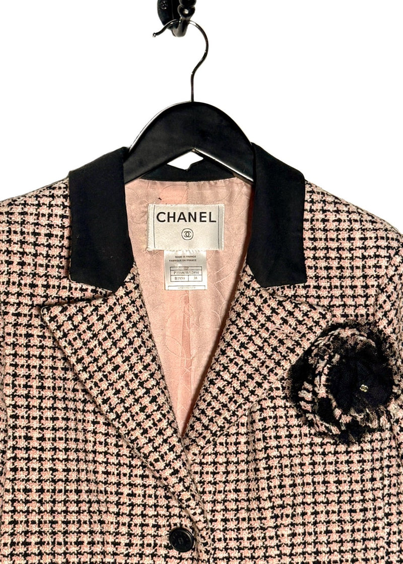 Chanel Vintage SS02 Black Pink Tweed Floral Accent Jacket