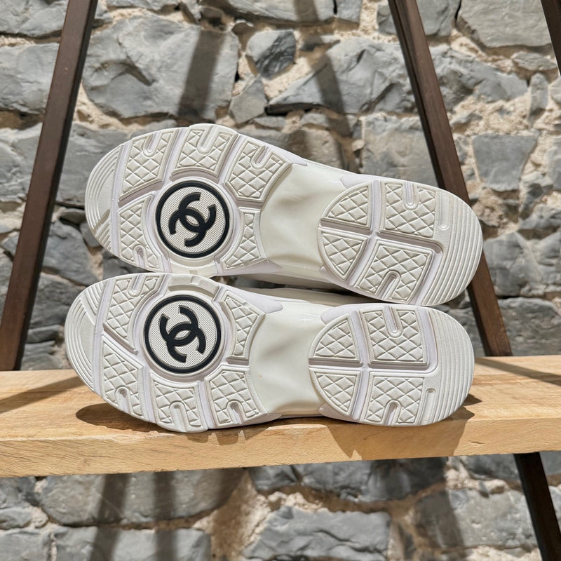 Chanel White Ivory Suede CC Reflective Low-top Sneakers