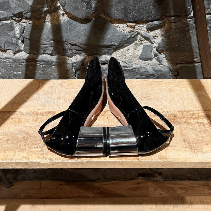 Side-by-side view of Christian Dior 2022 Black Patent La Parisienne Mary Jane Pumps