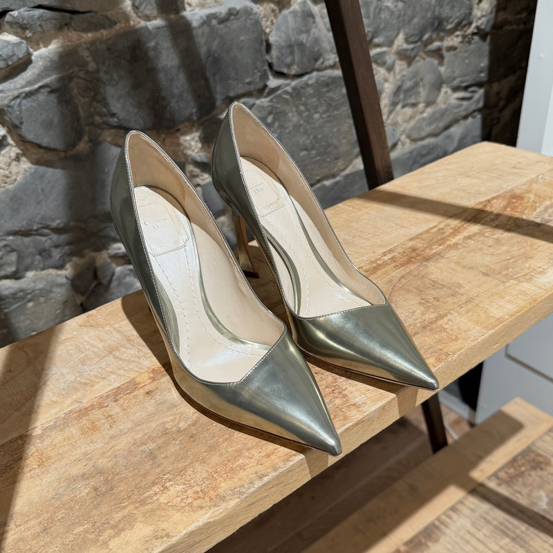 Christian Dior Metallic Gold Patent Songe Pointy Pumps