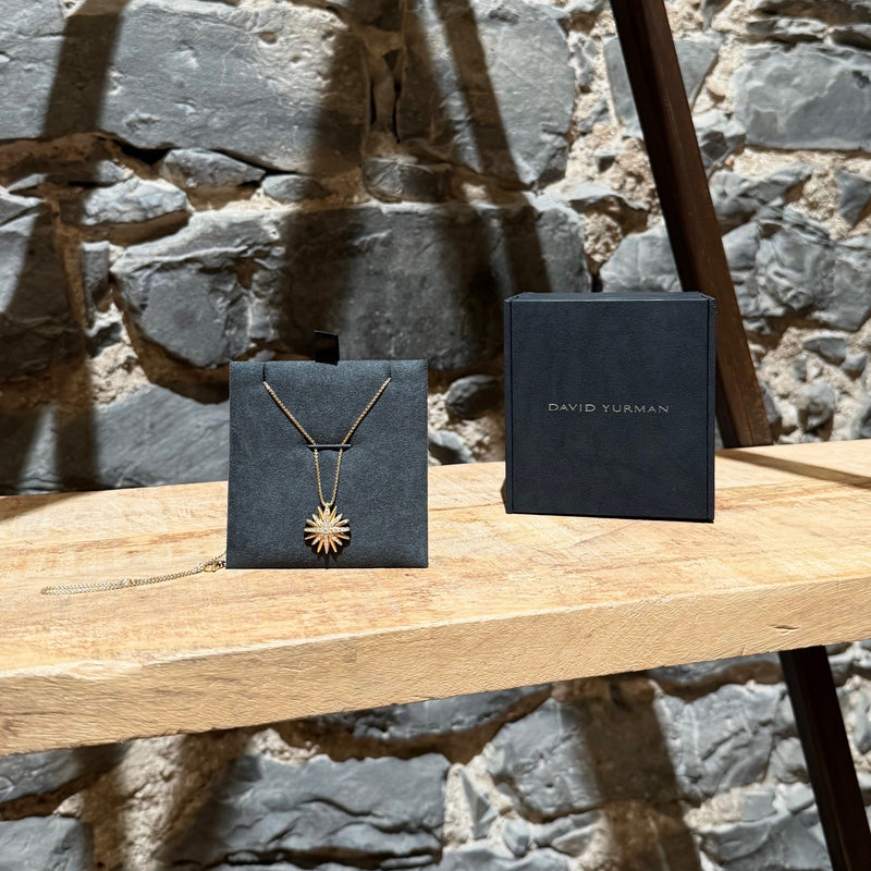 Main photo of David Yurman 18k Yellow Gold Diamond 19mm Starbust Pendant Necklace