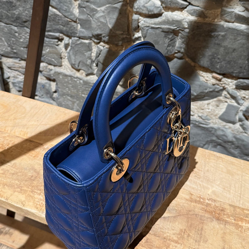 Handles of Dior 2022 Blue Lambskin Cannage Medium Lady Dior Handbag