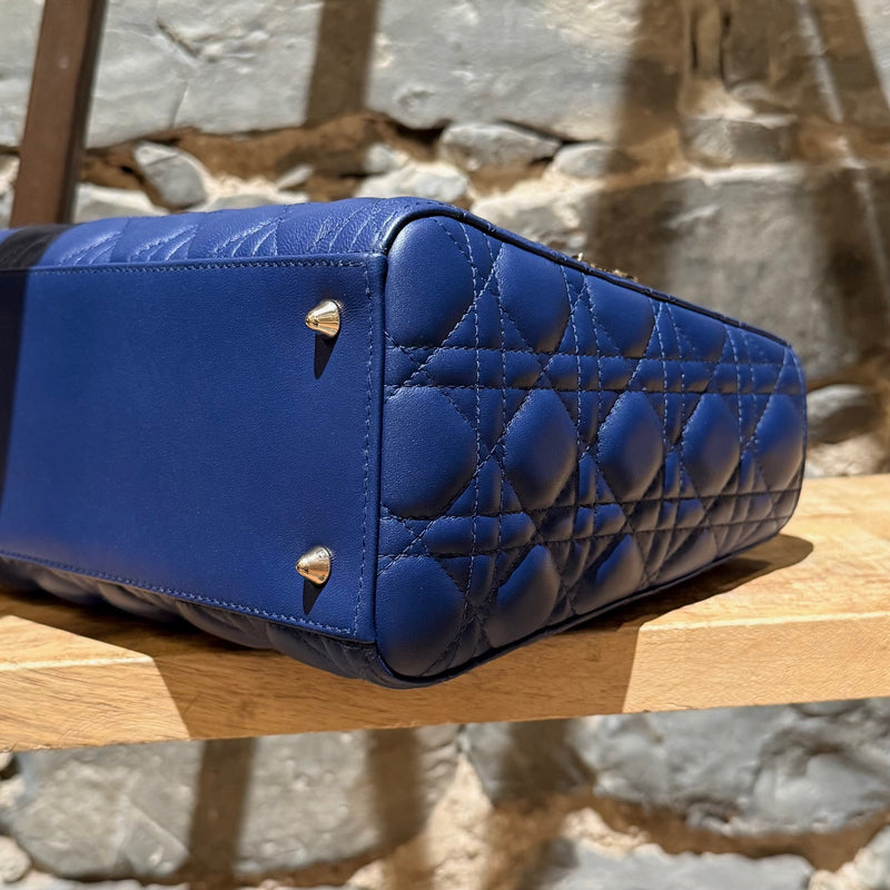 Bottom corners of Dior 2022 Blue Lambskin Cannage Medium Lady Dior Handbag