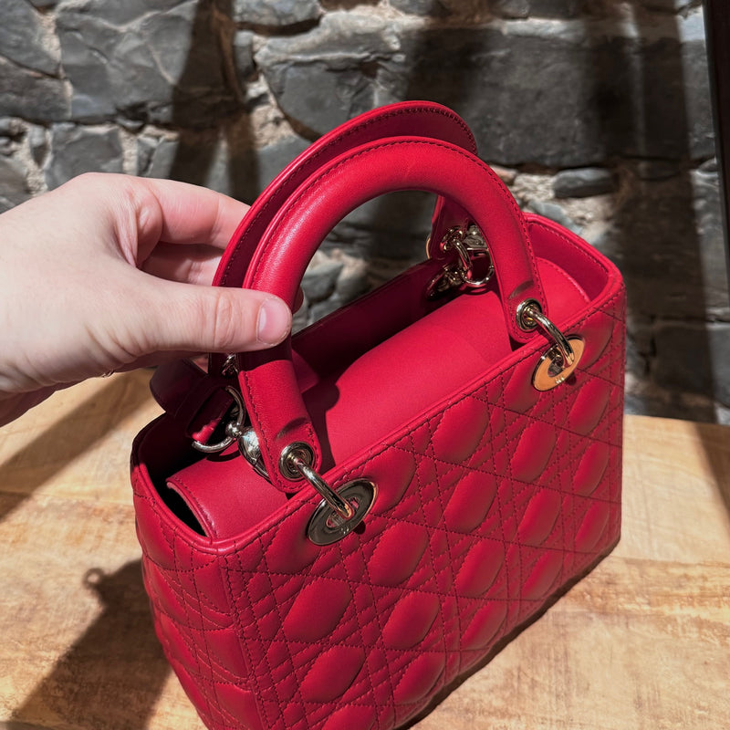 Handles of Dior 2022 Fuchsia Pink Lambskin Cannage Medium Lady Dior Handbag