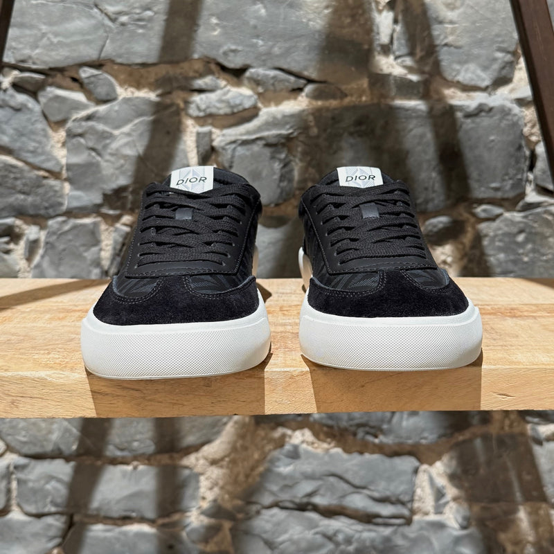 Dior Black CD Diamond Logo B101 Low Top Sneakers – Boutique LUC.S