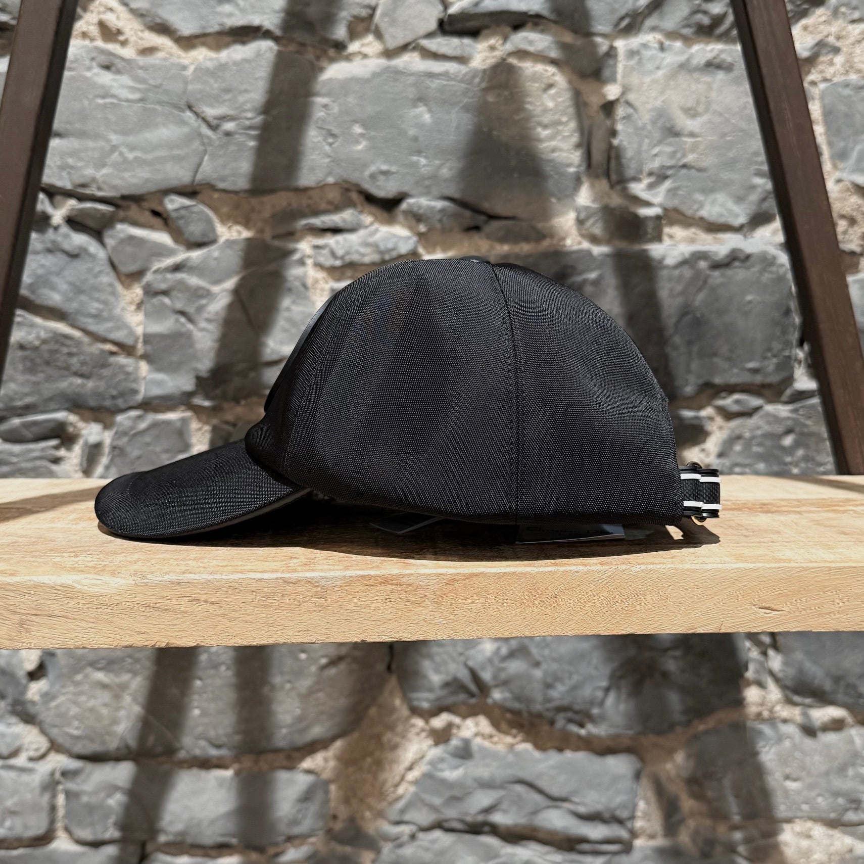 Dior Black D-Player Star Logo Baseball Cap – Boutique LUC.S