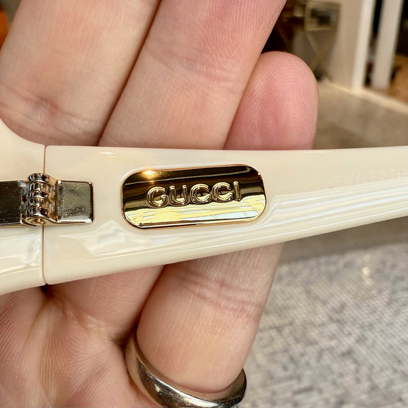 Brand detail on Gucci 1381 Beige Shield Frame Injection Sunglasses
