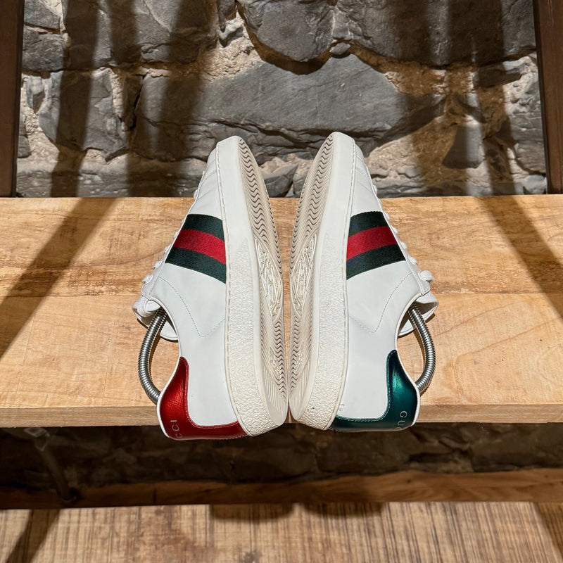 Sides of Gucci 3 Little Pigs Embroidered Ace White Leather Sneakers