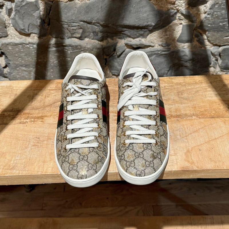 Gucci Bee Print GG Supreme Ace Low-top Sneakers