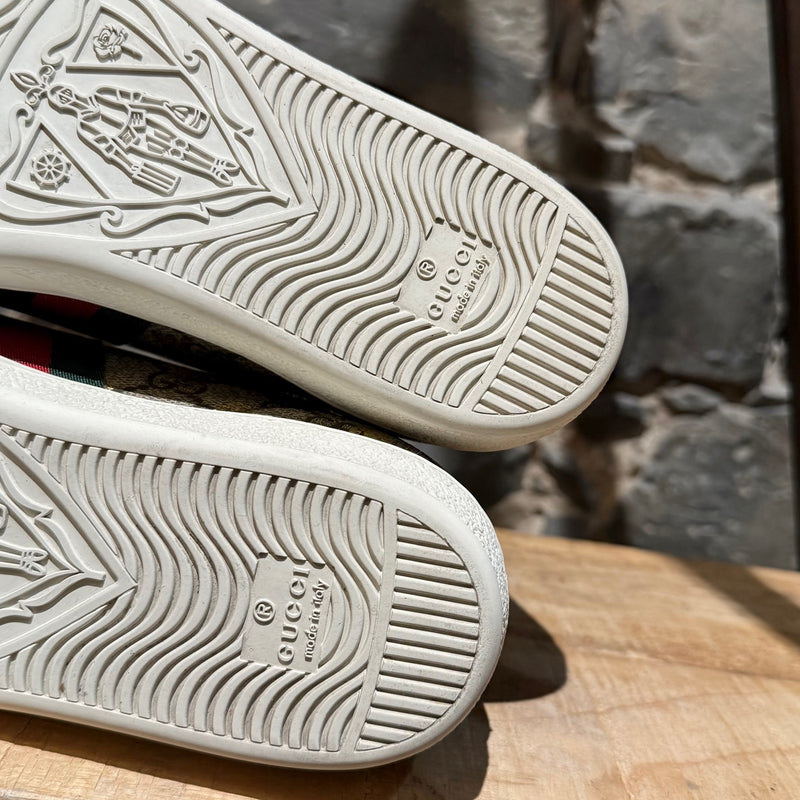 Gucci Bee Print GG Supreme Ace Low-top Sneakers