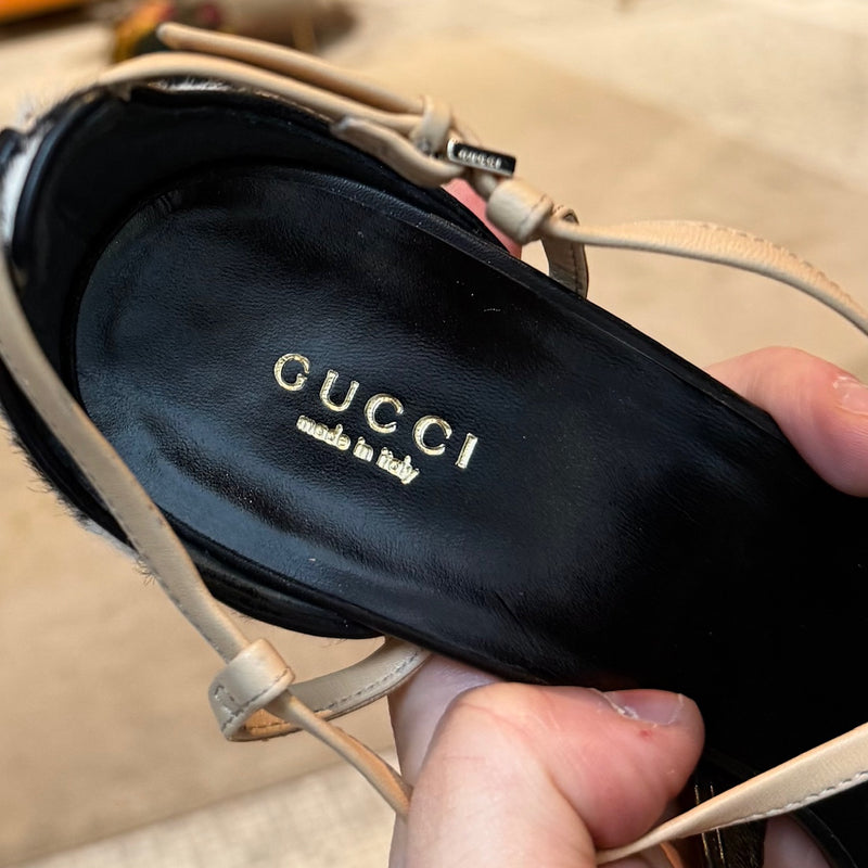 Sandales à plateforme Gucci en poils de veau avec sangles entrecroisées