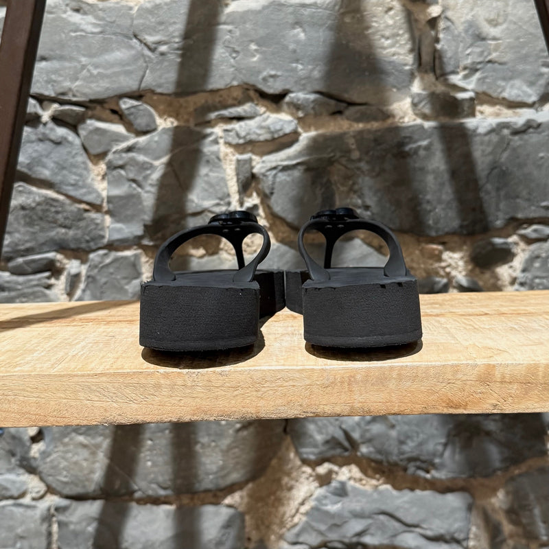 Gucci GG Chevron Platform Thong Sandals