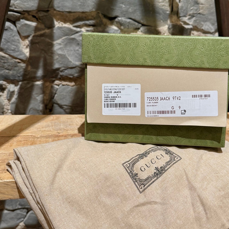 Packaging of Gucci Grey GG Logo Rubber Cubic Platform Slide Sandals