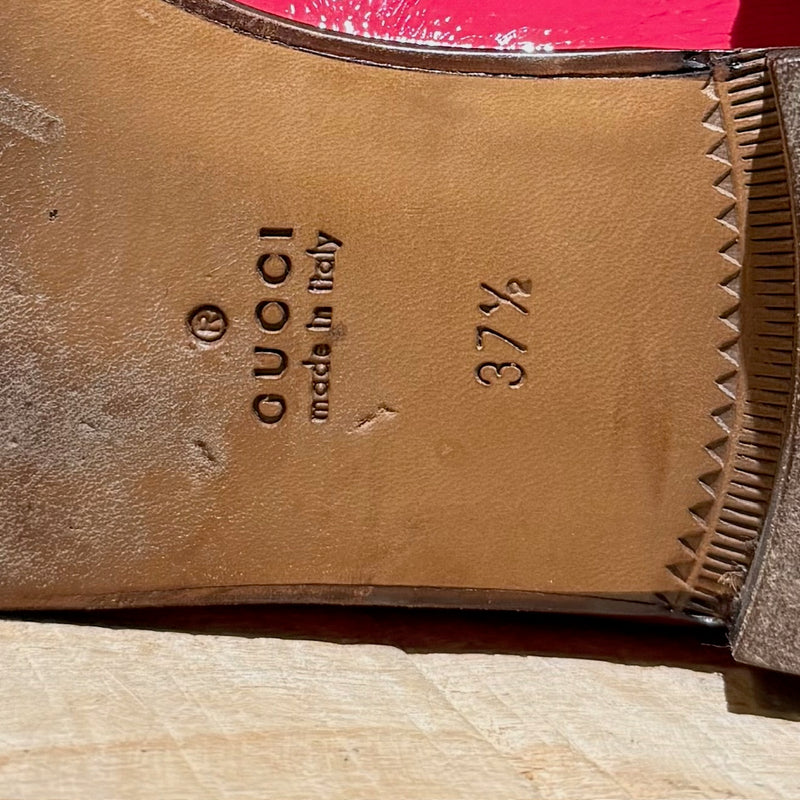 Gucci Shocking Pink Patent Leather Horsebit Loafers