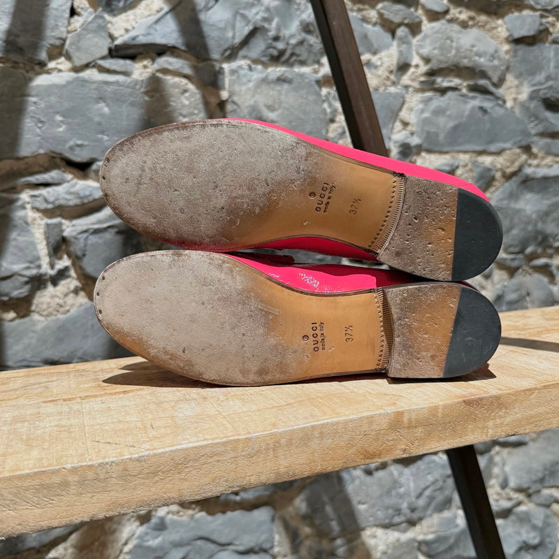Gucci Shocking Pink Patent Leather Horsebit Loafers