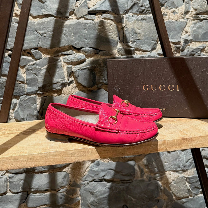 Gucci Shocking Pink Patent Leather Horsebit Loafers