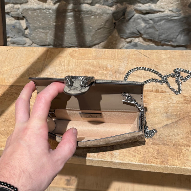 Gucci Supreme GG Supermini Chain Crossbody Bag