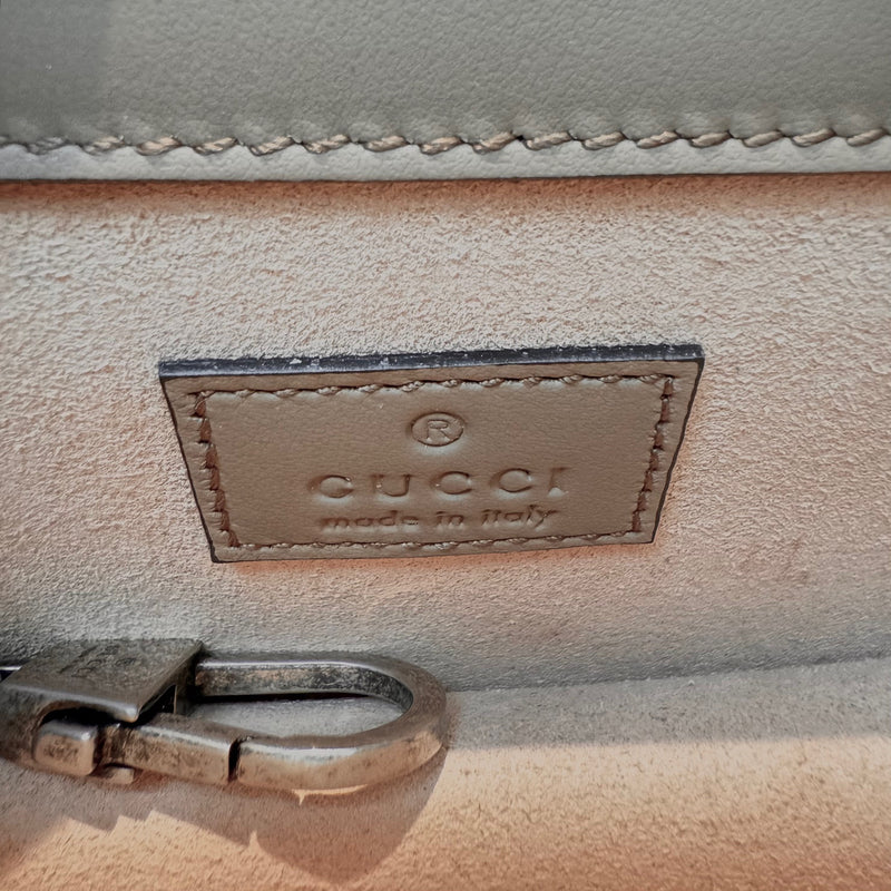 Gucci Supreme GG Supermini Chain Crossbody Bag