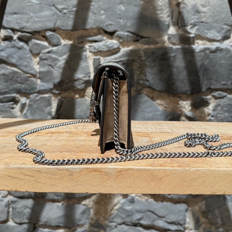 Gucci Supreme GG Supermini Chain Crossbody Bag