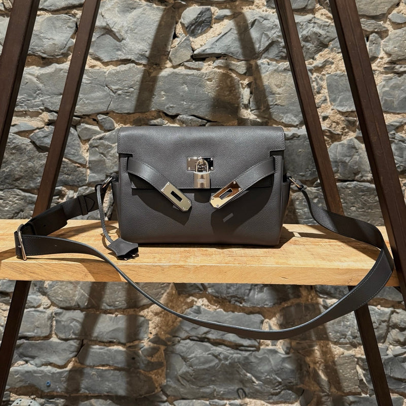 Hermès 2023 Vert de Gris Evercolor Grey Kelly Messenger PM Bag