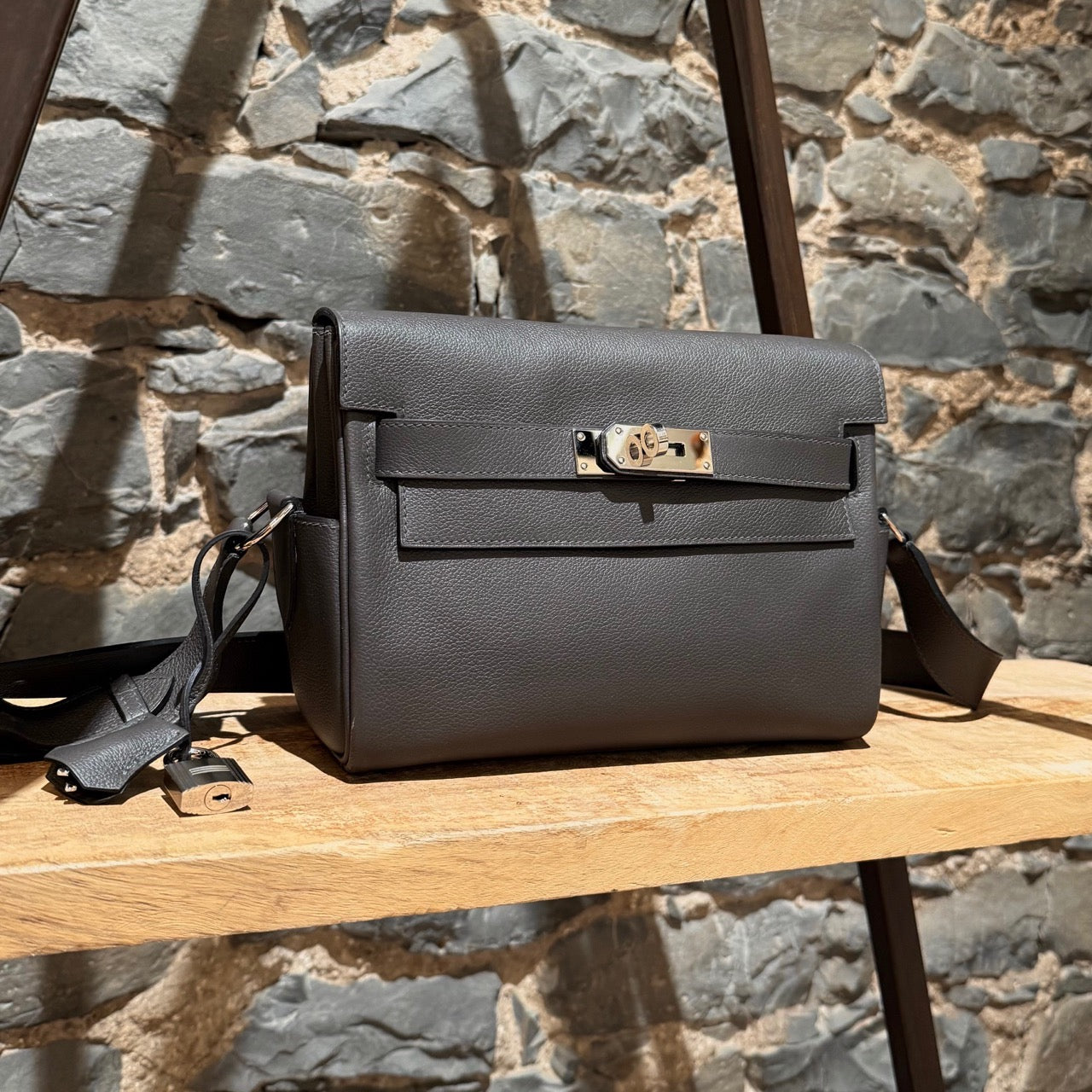 24ss Theory Kelso Zaine BE A ライトグレー 32 Hermès 2023 Vert de Gris Evercolor Grey Kelly Messenger PM Bag