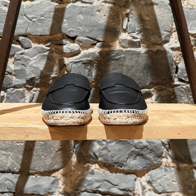 Front view of Hermès Black Leather Trip H Mocassin Espadrilles