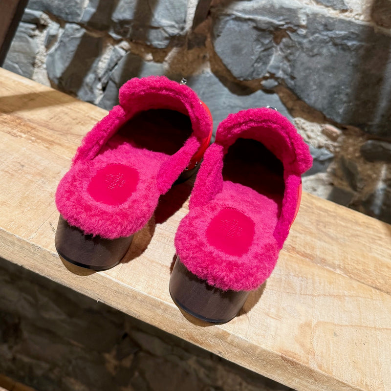 shearling interior of Hermès Red Leather Fuschia Shearling Carlotta Clogs