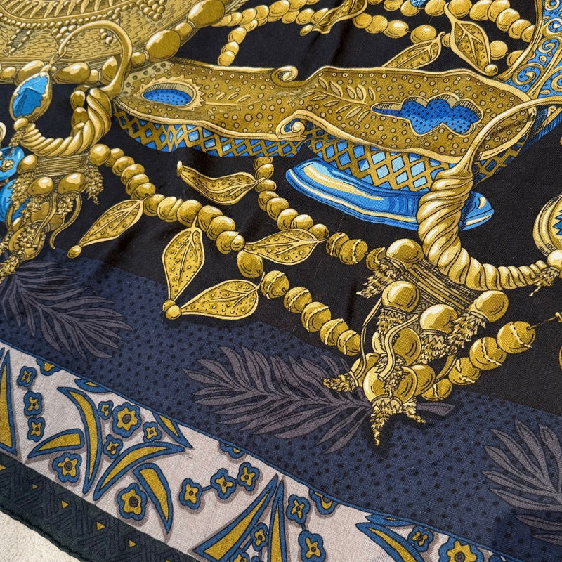 Hermès "Zénobie, Reine De Palmyre" Black Gold Cashmere Silk Stole