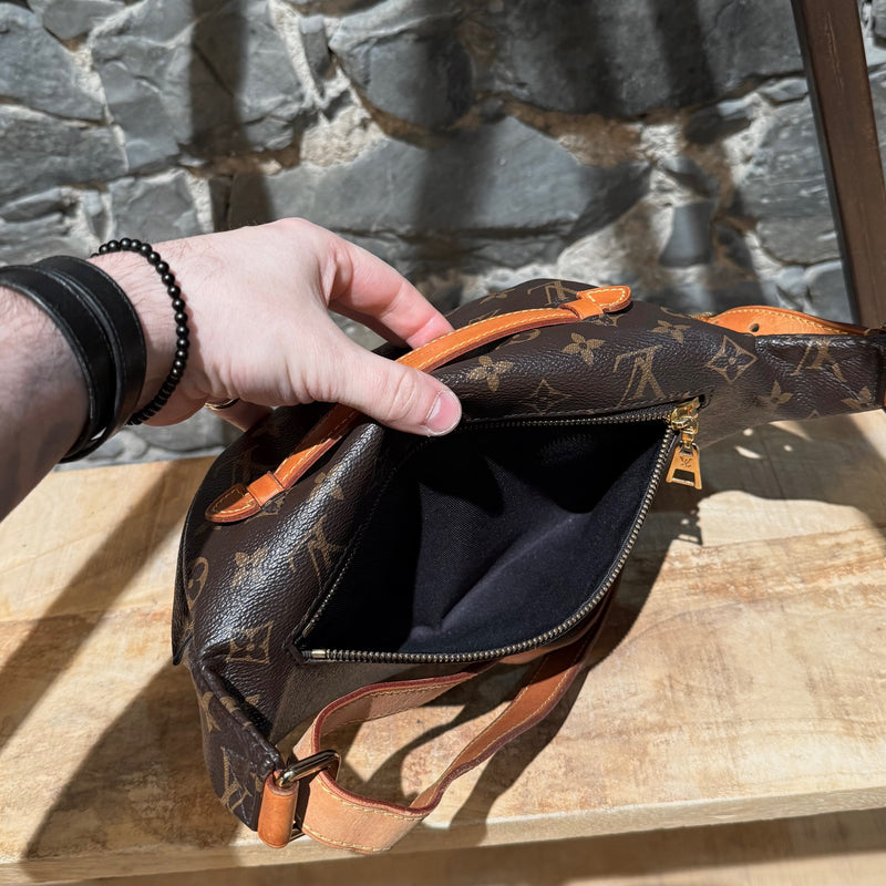 Louis Vuitton 2019 Brown Monogram Bum Bag