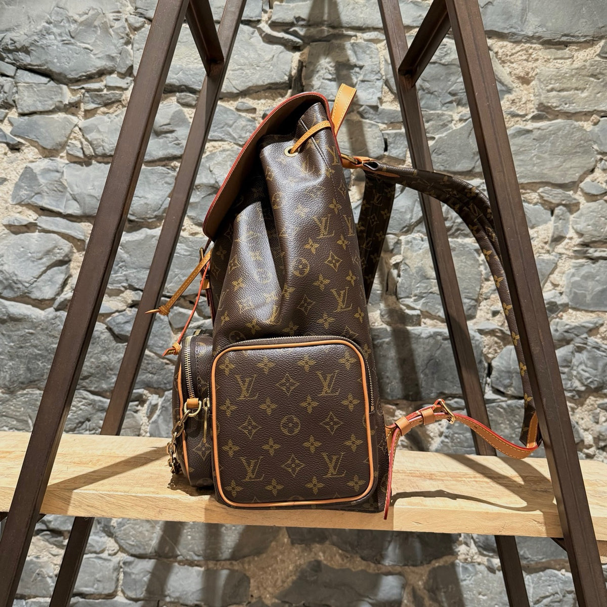 Louis Vuitton 2019 Brown Monogram Trio Backpack – Boutique LUC.S