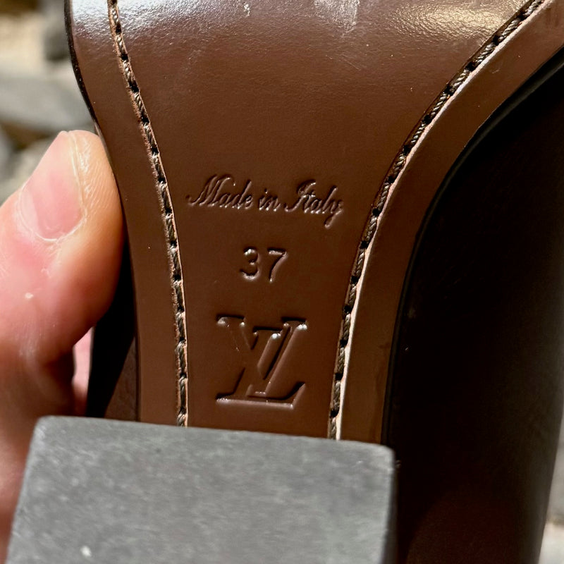 Origin and size of Louis Vuitton Brown Leather Monogram Carole Heeled Ankle Boots