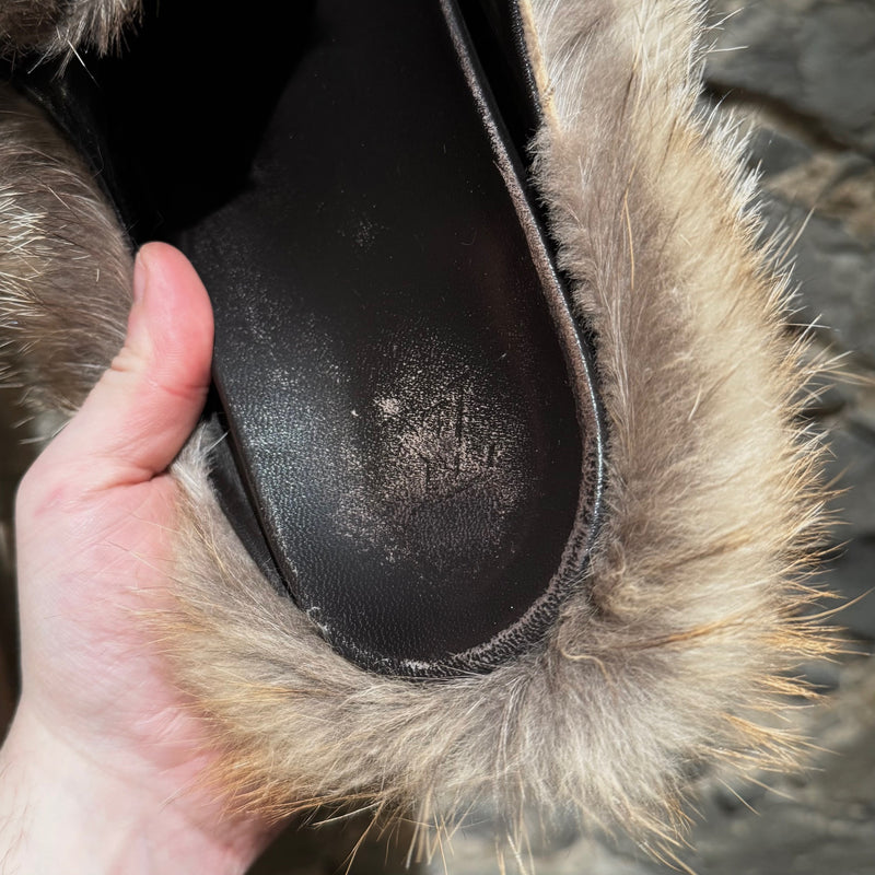 Faded insole of Louis Vuitton 2021 Dyed Fox Fur LV Easy Mules